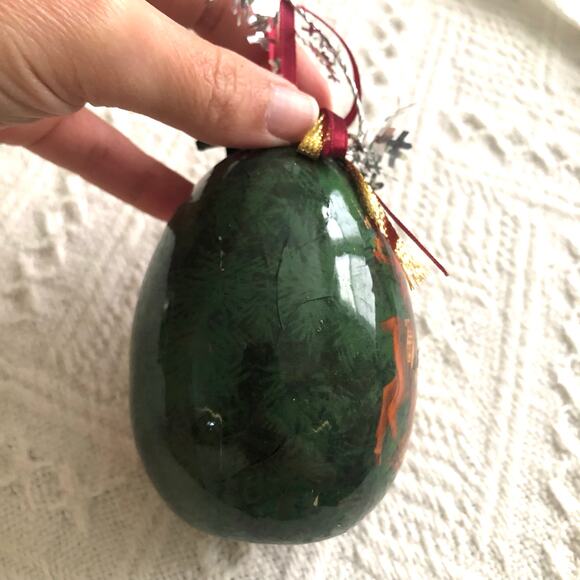 Vintage Father Christmas Reindeer Decoupage Egg Ornament Glossy Green 4" - Picture 6 of 9